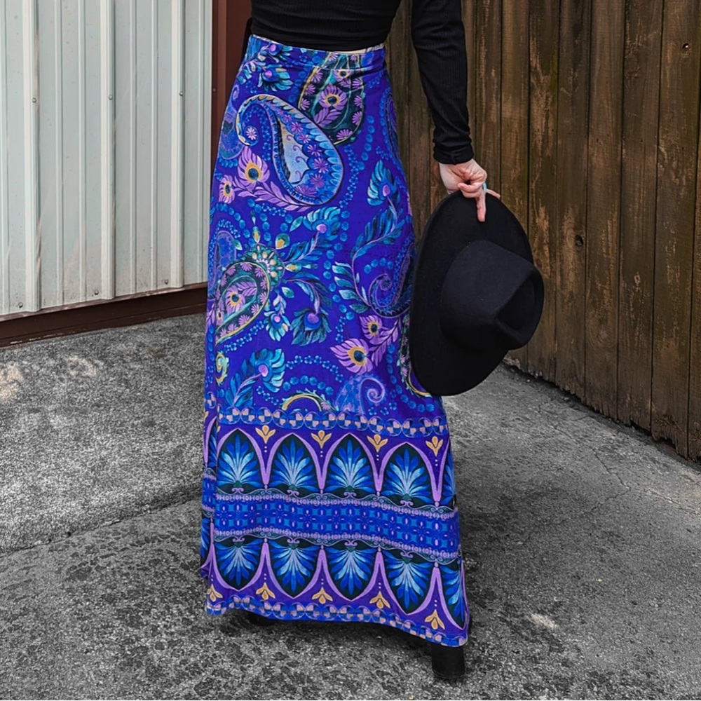 Nine Lives Bazaar Mystic Lagoon Sinead Velvet Maxi Skirt Sz 8 NWOT